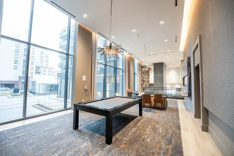 2450 Old Bronte Road W Oakville ON L6M 5P6