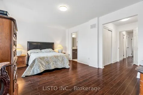 5255 Guildwood Way Mississauga ON L5R 4A9