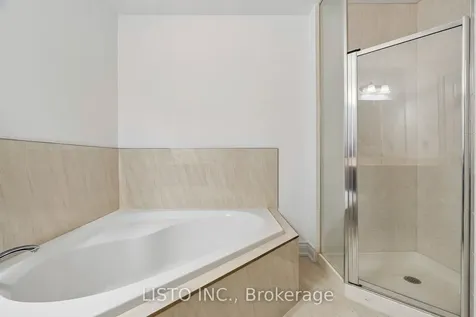 5255 Guildwood Way Mississauga ON L5R 4A9