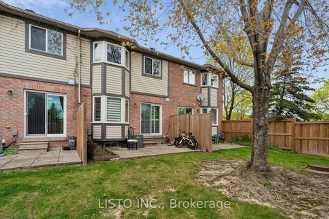 5255 Guildwood Way Mississauga ON L5R 4A9