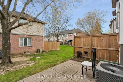 5255 Guildwood Way Mississauga ON L5R 4A9
