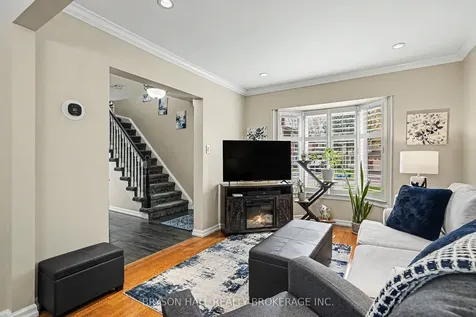 2122 Hunt Crescent Burlington ON L7M 2P3