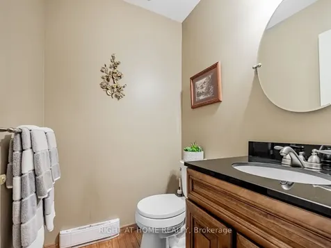 6540 Falconer Drive Mississauga ON L5N 1M1