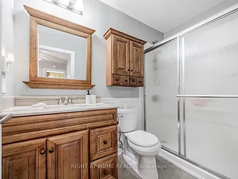 6540 Falconer Drive Mississauga ON L5N 1M1