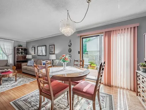 6540 Falconer Drive Mississauga ON L5N 1M1