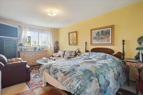 5224 Thornburn Drive Burlington ON L7L 6R4