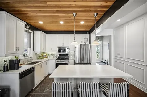 693 Savoline Boulevard Milton ON L9T 0N2