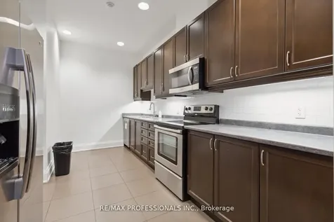1135 Royal York Road Toronto ON M9A 0C3