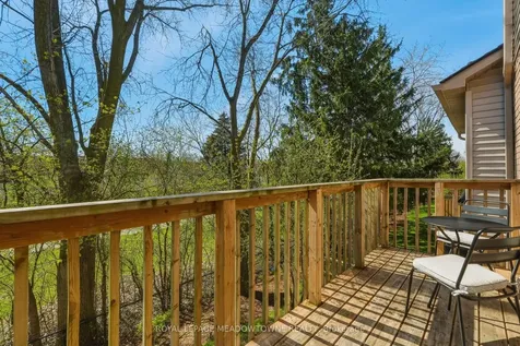 2272 Mowat Avenue Oakville ON L6H 5L8
