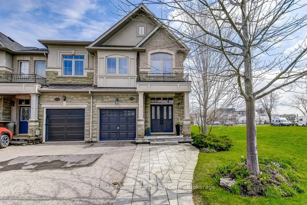 2454 Greenwich Drive Oakville ON L6M 0R8