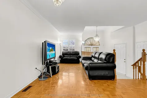 112 Cresthaven Road Brampton ON L7A 1H8