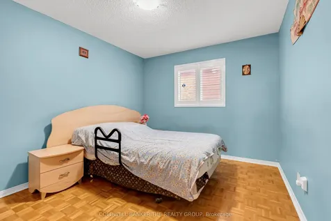 112 Cresthaven Road Brampton ON L7A 1H8