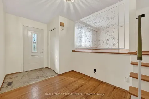 20 Willis Drive Brampton ON L6W 1A9