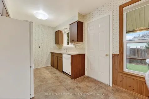 20 Willis Drive Brampton ON L6W 1A9