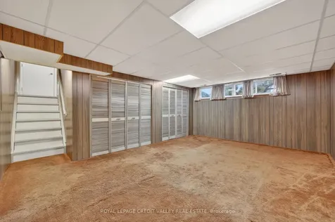 20 Willis Drive Brampton ON L6W 1A9