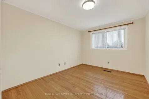 20 Willis Drive Brampton ON L6W 1A9