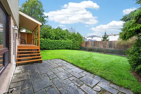 20 Willis Drive Brampton ON L6W 1A9