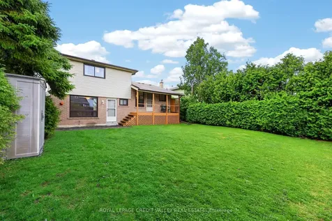 20 Willis Drive Brampton ON L6W 1A9