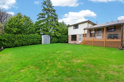 20 Willis Drive Brampton ON L6W 1A9