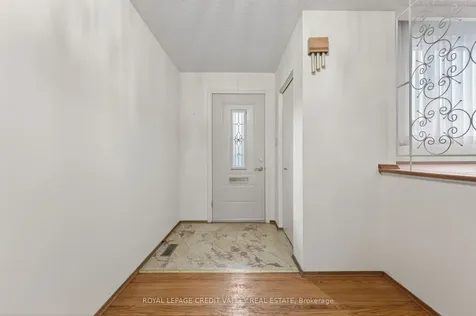 20 Willis Drive Brampton ON L6W 1A9