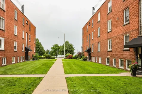 1347 Lakeshore Road Burlington ON L7S 1B1