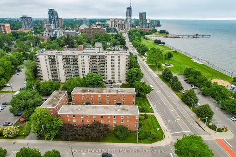 1347 Lakeshore Road Burlington ON L7S 1B1
