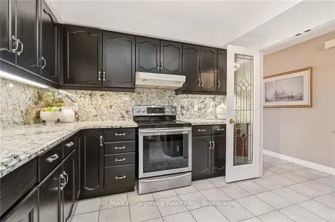 1156 Augustus Drive Burlington ON L7S 2K5