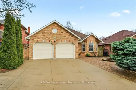 1156 Augustus Drive Burlington ON L7S 2K5