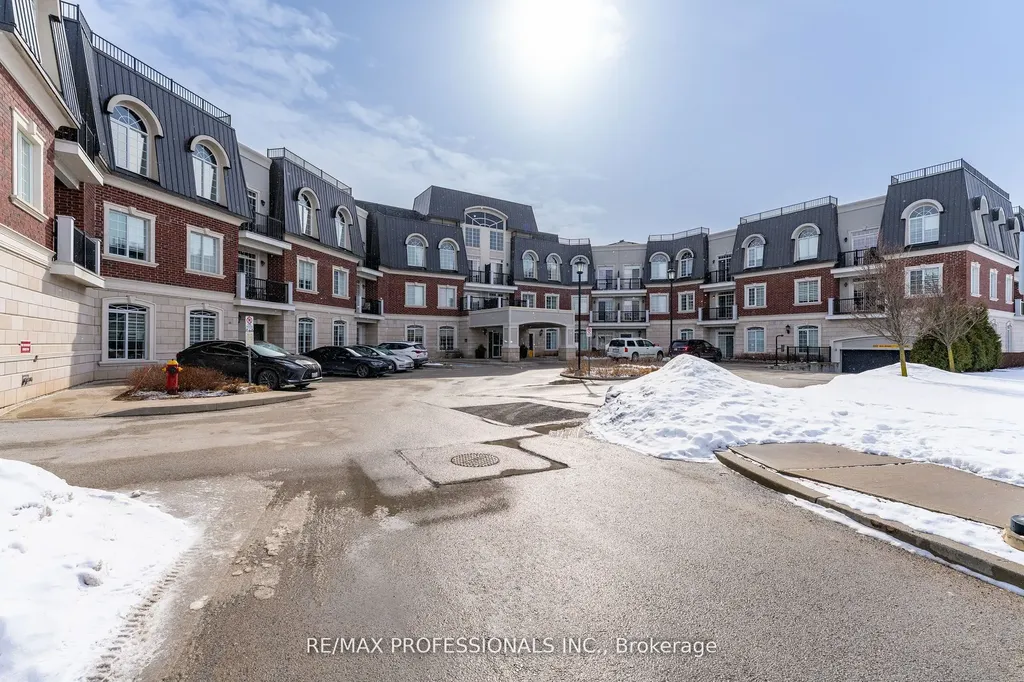 2300 Upper Middle Road Oakville ON L6M 0T4