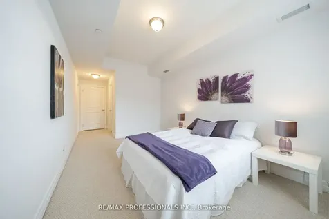 2300 Upper Middle Road Oakville ON L6M 0T4