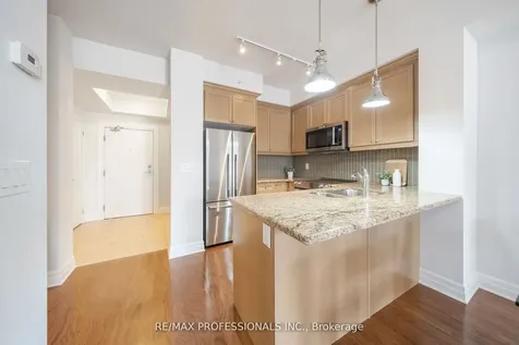 2300 Upper Middle Road Oakville ON L6M 0T4