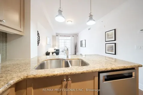 2300 Upper Middle Road Oakville ON L6M 0T4