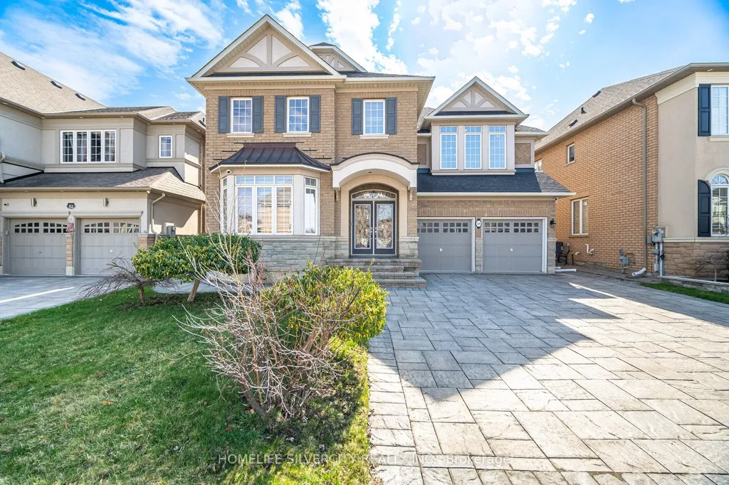 80 Scotchmere Crescent Brampton ON L6P 3A6
