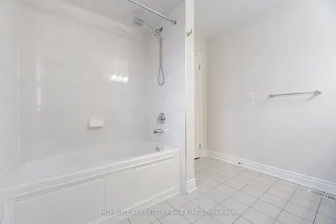 80 Scotchmere Crescent Brampton ON L6P 3A6