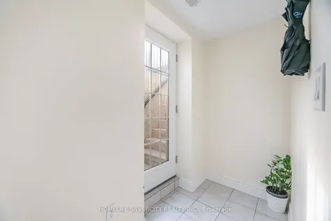 80 Scotchmere Crescent Brampton ON L6P 3A6