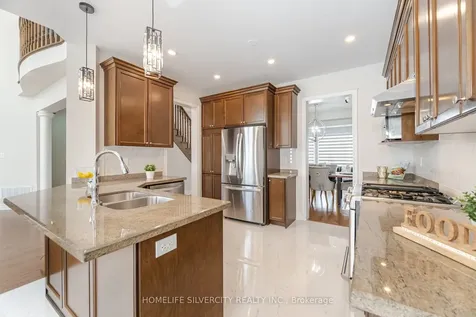 80 Scotchmere Crescent Brampton ON L6P 3A6