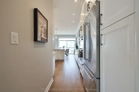 2400 Neyagawa Boulevard Oakville ON L6H 7P5
