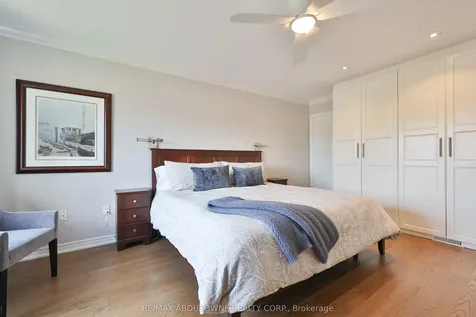 2400 Neyagawa Boulevard Oakville ON L6H 7P5