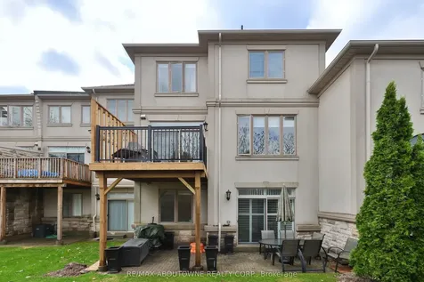 2400 Neyagawa Boulevard Oakville ON L6H 7P5