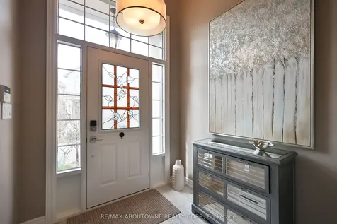 2400 Neyagawa Boulevard Oakville ON L6H 7P5