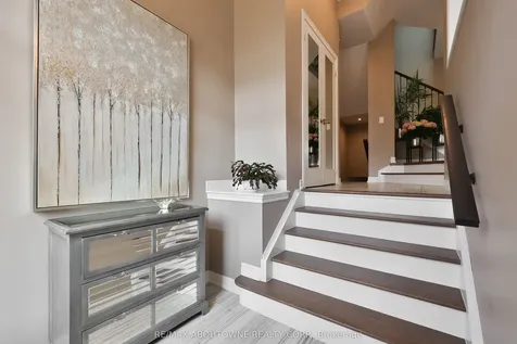 2400 Neyagawa Boulevard Oakville ON L6H 7P5