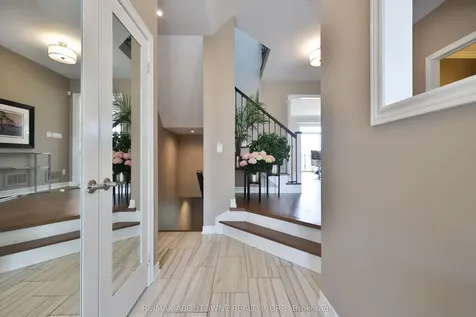 2400 Neyagawa Boulevard Oakville ON L6H 7P5