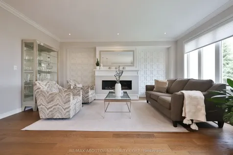 2400 Neyagawa Boulevard Oakville ON L6H 7P5