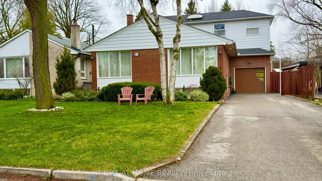 21 Mitre Place Toronto ON M9R 3C5