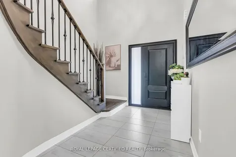 461 Downes Jackson Heights Milton ON L9T 8V7