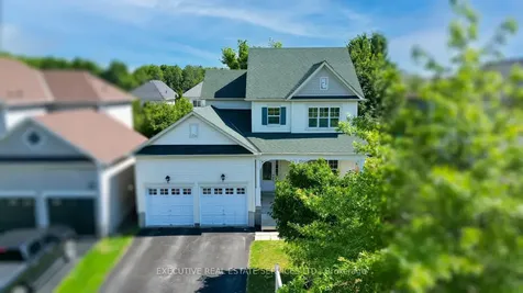 39 Hurst Street Halton Hills ON L7J 2Z8