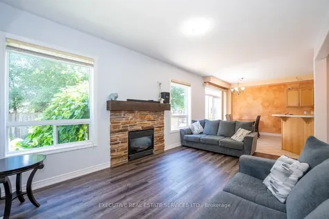 39 Hurst Street Halton Hills ON L7J 2Z8
