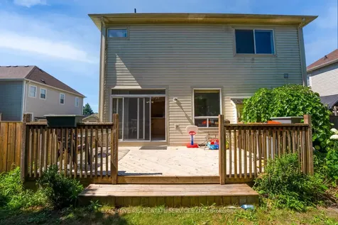 39 Hurst Street Halton Hills ON L7J 2Z8