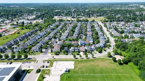 39 Hurst Street Halton Hills ON L7J 2Z8