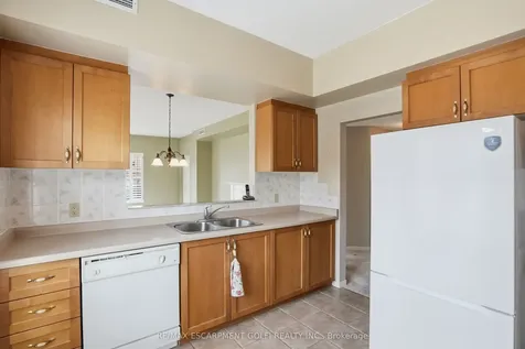 3497 Upper Middle Drive Burlington ON L7M 4T6
